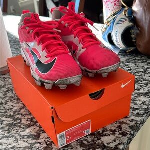 Nike Kids Pink and Black Soccer Cleats